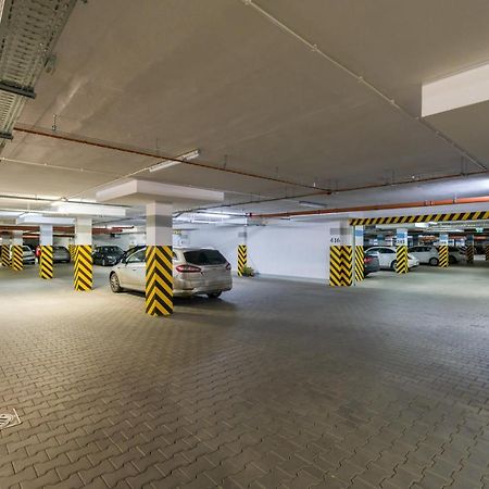 Wilczak Apartment With Free Garage Poznan By Noclegi Renters Exterior foto